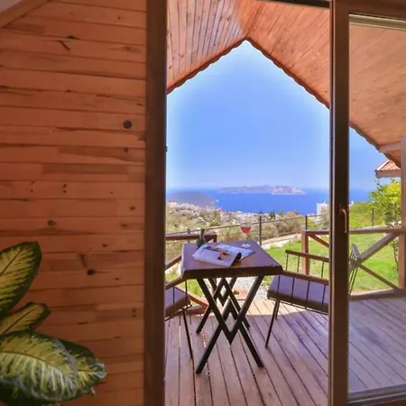 Ali's Bungalow *